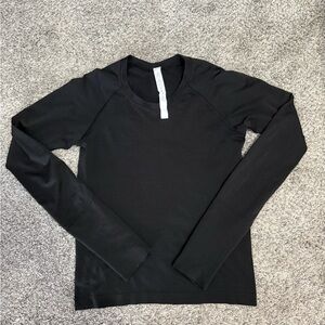 Lululemon long sleeve swiftly tech race length size 4